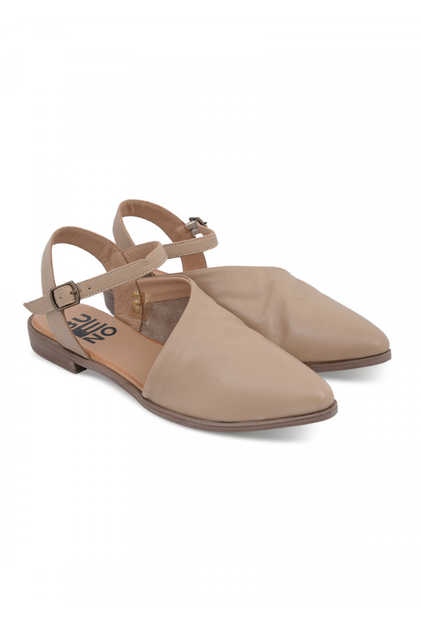 BUENO SANDALS Sandale ravne MOUTON